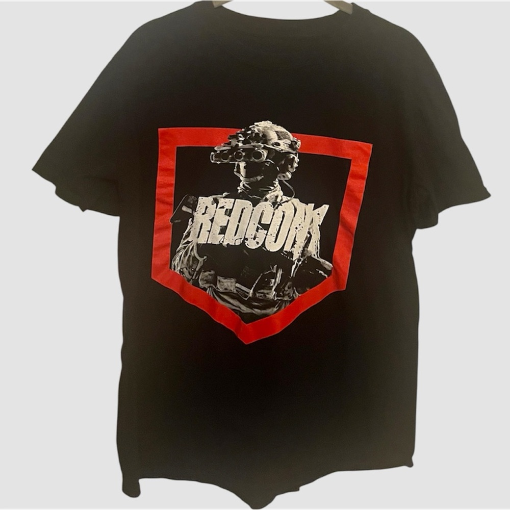 REDCON1 Black Graphic T-Shirt Medium